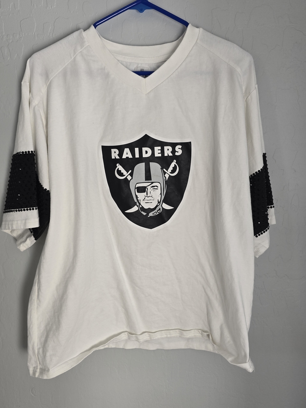 White Raiders Logo V-Neck Jersey Top
